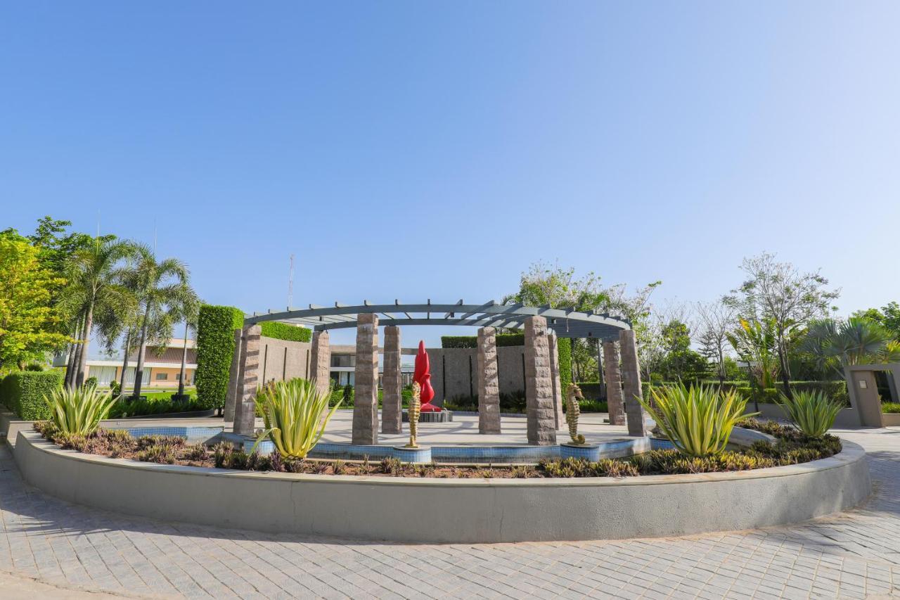 فندق Club Heaven Palanpur المظهر الخارجي الصورة