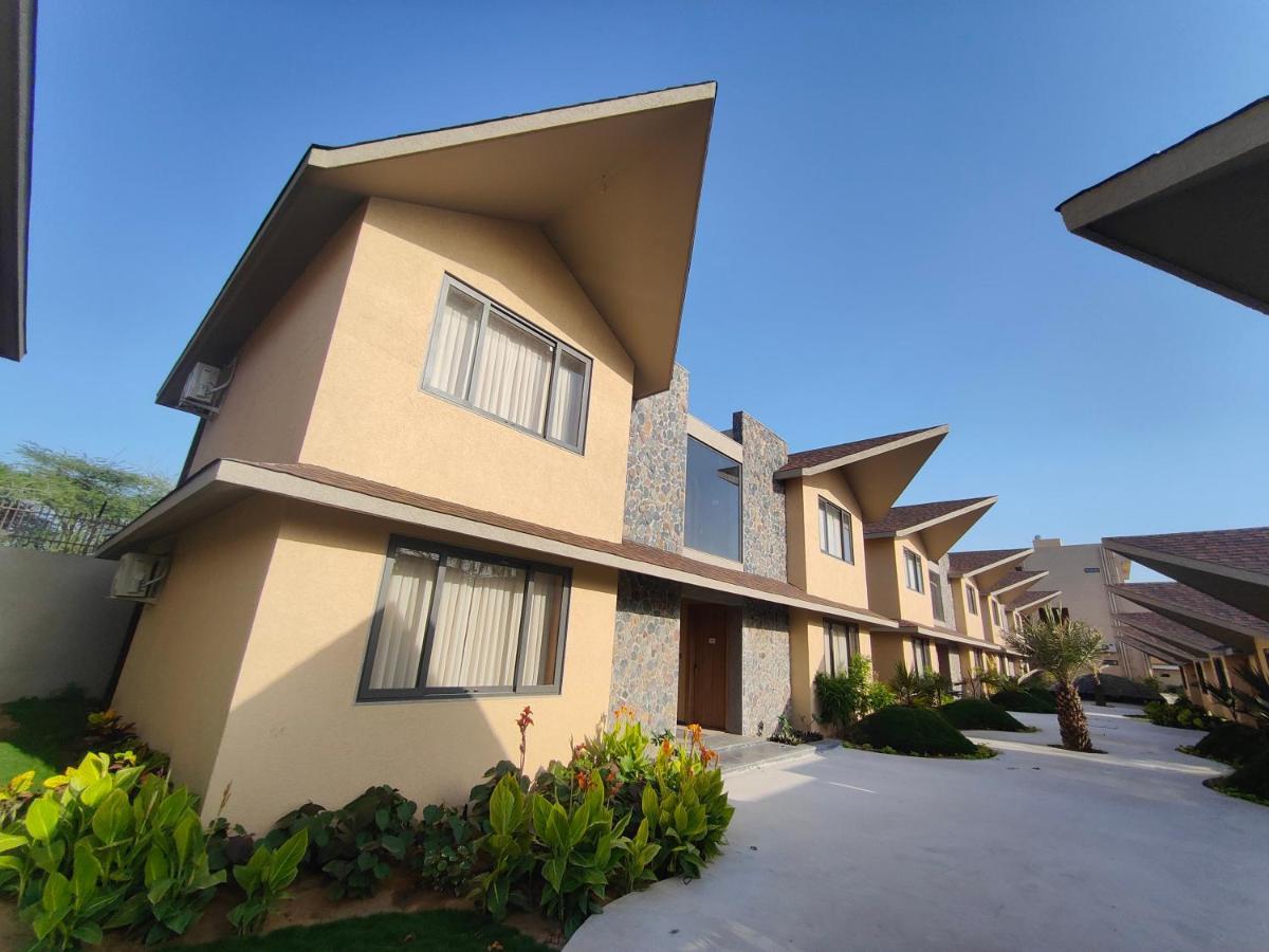 فندق Club Heaven Palanpur المظهر الخارجي الصورة