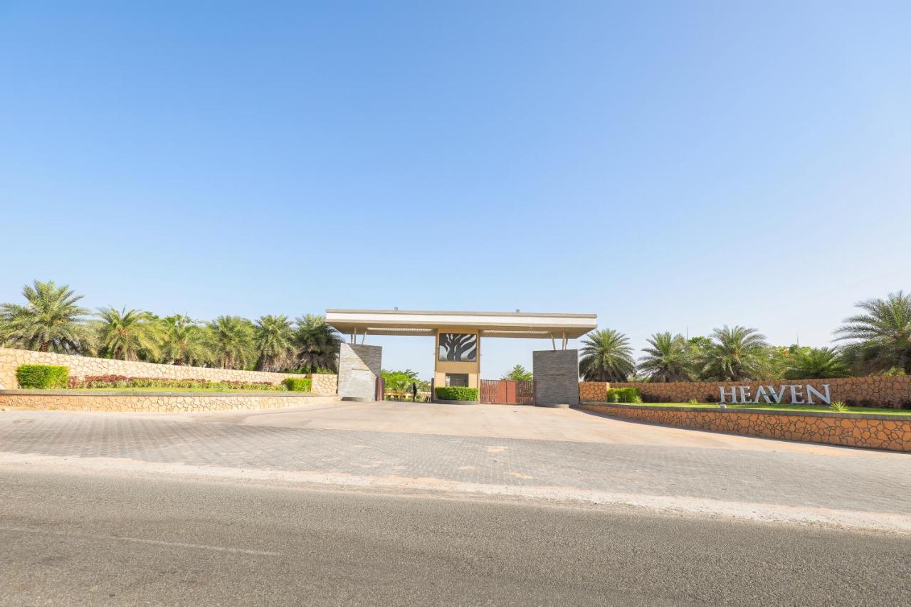 فندق Club Heaven Palanpur المظهر الخارجي الصورة