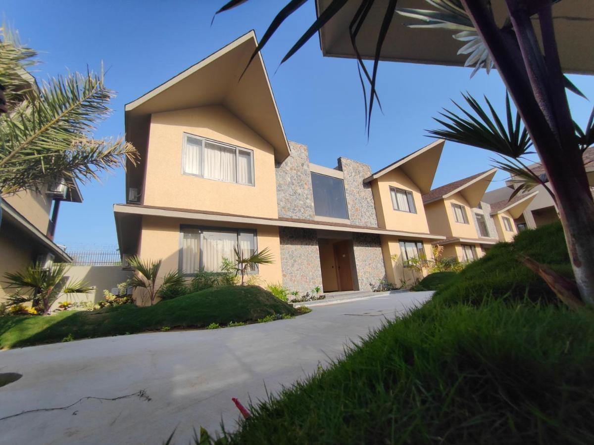 فندق Club Heaven Palanpur المظهر الخارجي الصورة