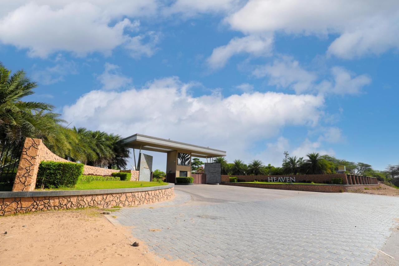 فندق Club Heaven Palanpur المظهر الخارجي الصورة